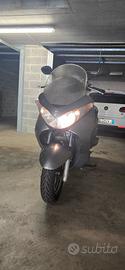 Suzuki burgman 125