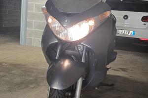 Suzuki burgman 125