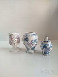 Set Tre pezzi in miniatura porcellana decorata 