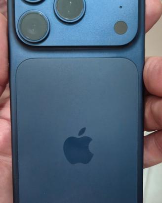 IPhone 17 pro 512 in garanzia si permuta 