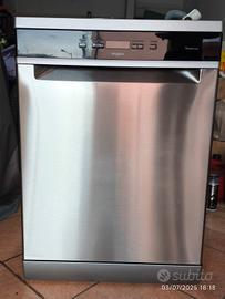 Lavastoviglie Whirlpool libera installazione 