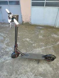 Monopattino elettrico Xiaomi m375
