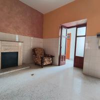 Giffoni V.P. Curticelle App.to 3 vani e cantine