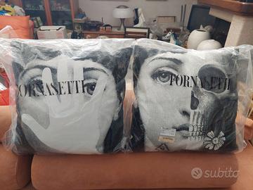 Fornasetti Milano -  2 cuscini Originali - Nuovi