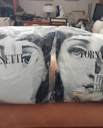 Fornasetti Milano -  2 cuscini Originali - Nuovi