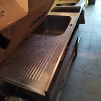 lavandino in acciaio 120 x 70 con una vasca