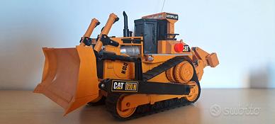 Caterpillar CAT D10N radiocomandato