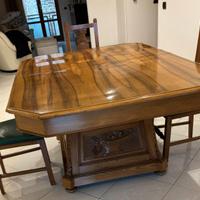 Tavolo artigianale. Scuola Ebanisti di Serino.