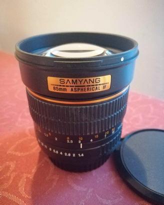 Samyang 85 f 1.4