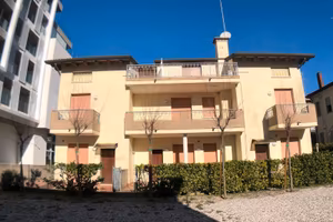 2 camere/08-15 agosto/p.marconi