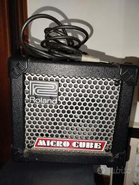 Amplificatore Roland 24 x 16 x 20