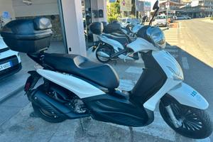 Piaggio Beverly 300 - 2021