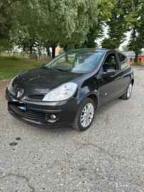 Renault clio  3 serie