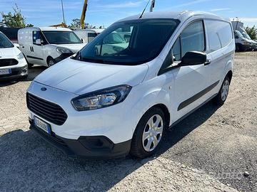 Ford transit courier Furgone Anno 11/2020