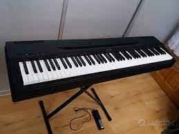 pianoforte Yamaha  P-60