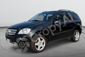 Mercedes M320 cdi 4matic con gancio traino