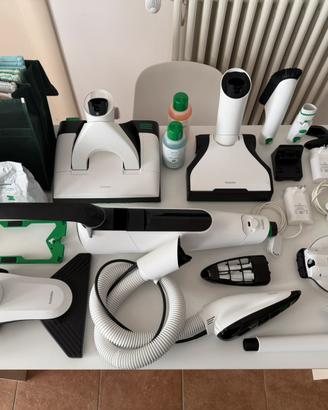 Folletto VK7s con decine di Accessori - COME NUOVO