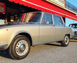 Alfa Romeo 1750 BERLINA (16.448 KM ORIGINALI)