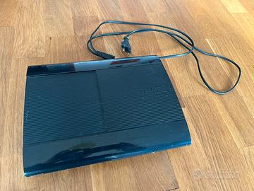 Playstation 3 con 11 giochi