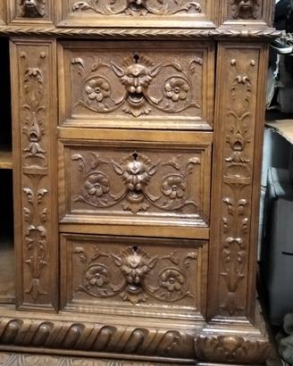 Credenza con specchiera