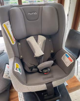 Seggiolino auto 0 - 4 anni 