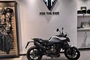 HUSQVARNA Vitpilen 801