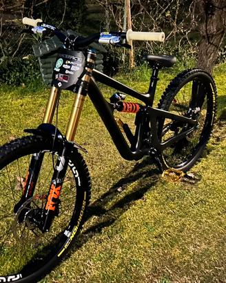 Yeti sb165