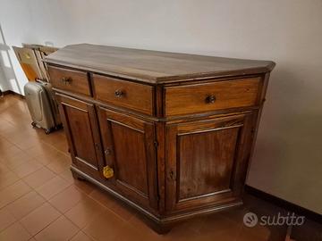 Credenza antica del 1700 in noce massello