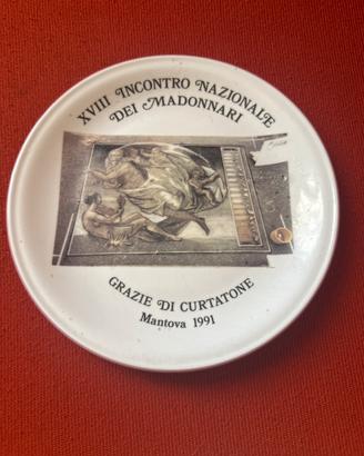 Piatto commemorativo