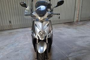 Kimco Agility 200  R16 plus