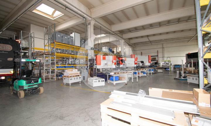 Capannone a San Giorgio delle Pertiche (PD)