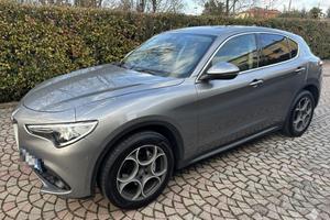 Alfa Romeo STELVIO Q4 2.2 diesel 210cv full option