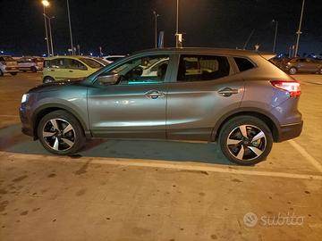 NISSAN Qashqai 2ª serie - 2015
