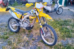 Suzuki rmx450