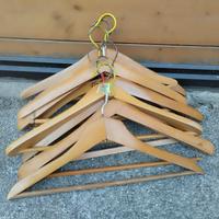 Appendini in legno 
