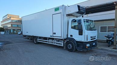 Iveco isotermico 140e22 eev - 2012