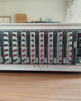 Behringer EURORACK PRO RX1202FX