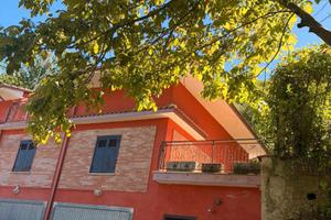 Villa zona Vadocanale provincia di Roma