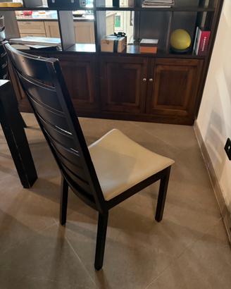 Sedie in legno e pelle
