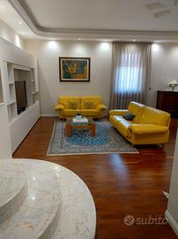 Divano in vera pelle 3 posti