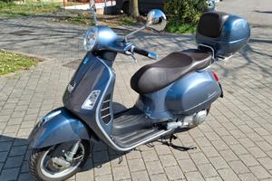 Vespa 300 Gts IE