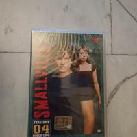 Smallville DVD Lotto 4 Stagioni (1-2-3-4)