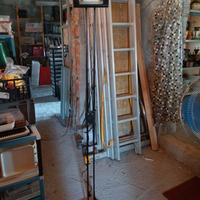 lampada da terra piantana alogena marca CERVA