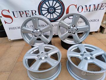 4 cerchi in lega Toyota Rav 4 raggio 17
