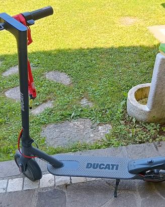 Monopattino Ducati Pro Evo 1