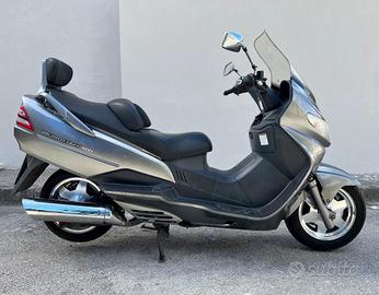 Suzuki Burgman 400