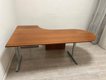 Scrivania uso ufficio completa - Roma Prati