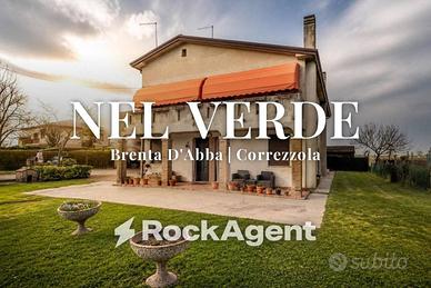 Casa indipendente di 260 m² con più di 5 locali e 