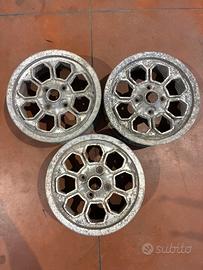 Cerchi in lega MOMO 13”