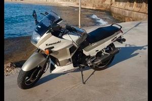 moto gpx 750 16 valvole
